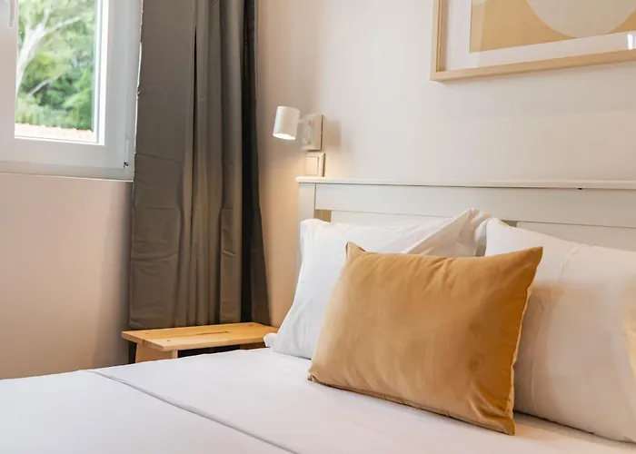 Blue Charm - Campolide Apartments