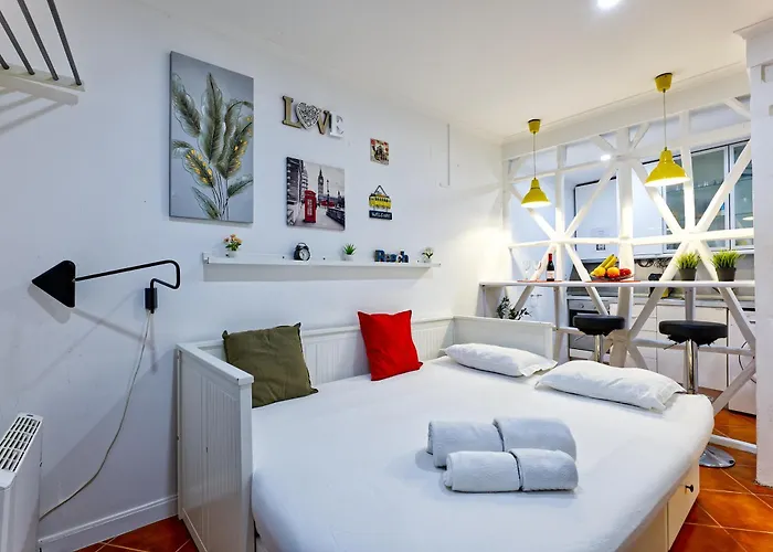 Stunning Cozy Flat