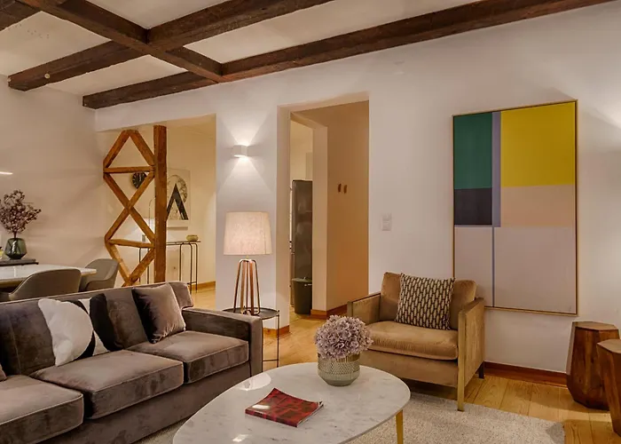Master Historical Gem In Chiado