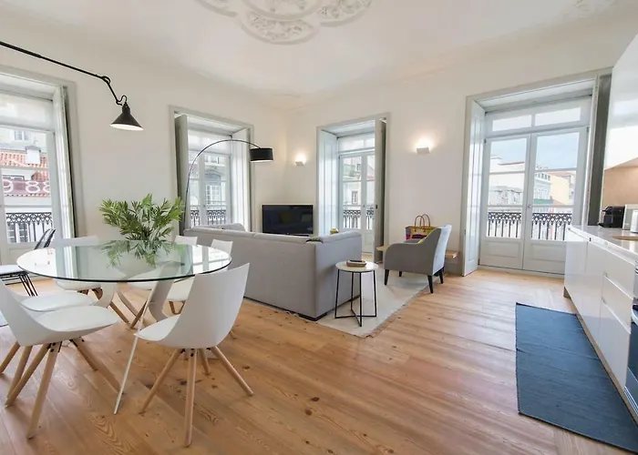 Unique 2 Bdr Apt River View Baixa Alfama C