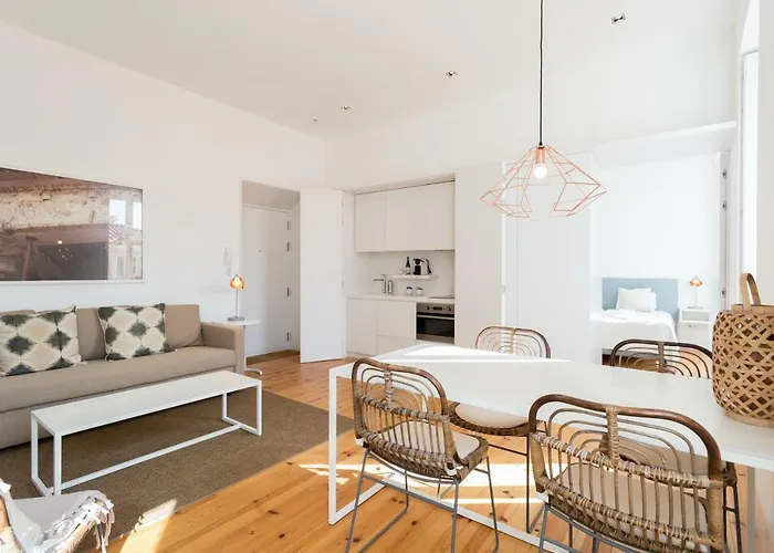 Chiado Cozy Apartments - By Lu Holidays