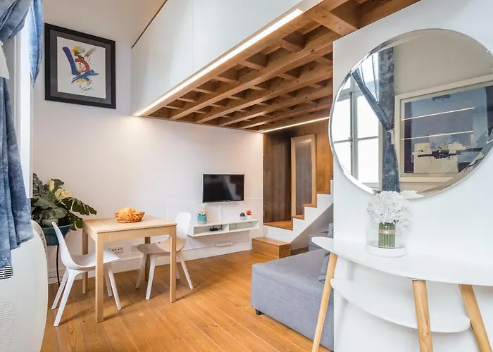 Alfama Blue Studio Loft Apartment - By Lu Holidays
