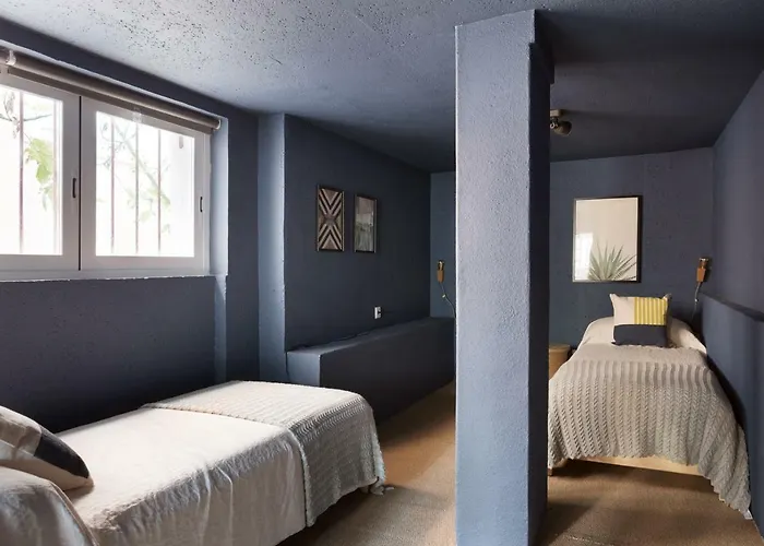 Renovated Charming Apartment With Terrace In Lapa