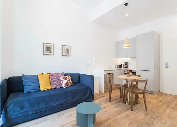 Flh Chiado Charming Studios