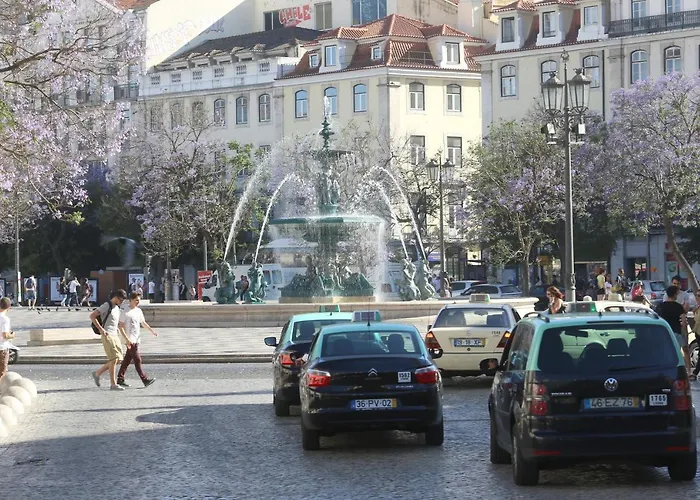 Enjoy Lisbon Martim Moniz 1