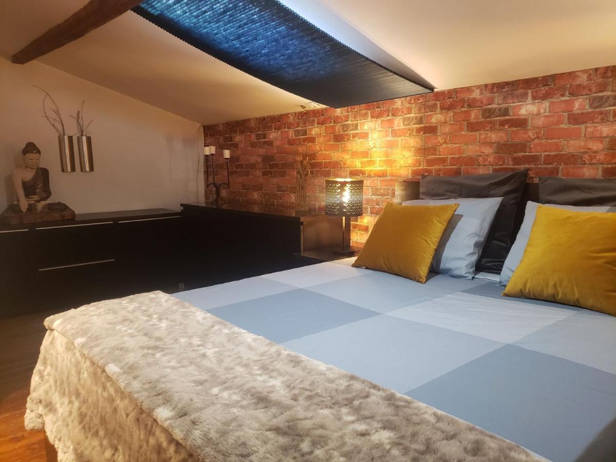 Room With Private Wc With Free Parking * Lisbon