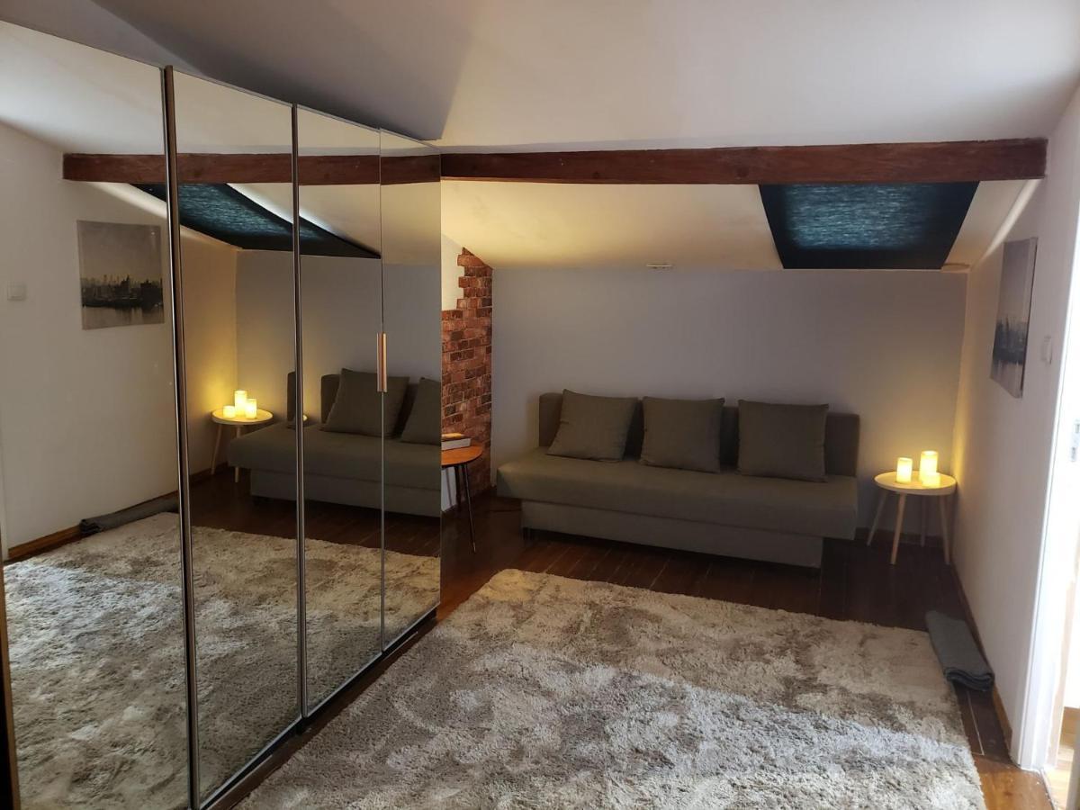 Room With Private Wc With Free Parking Lisbon