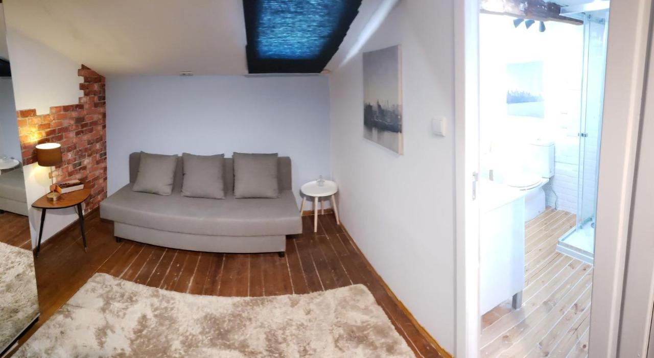 Room With Private Wc With Free Parking * Lisbon
