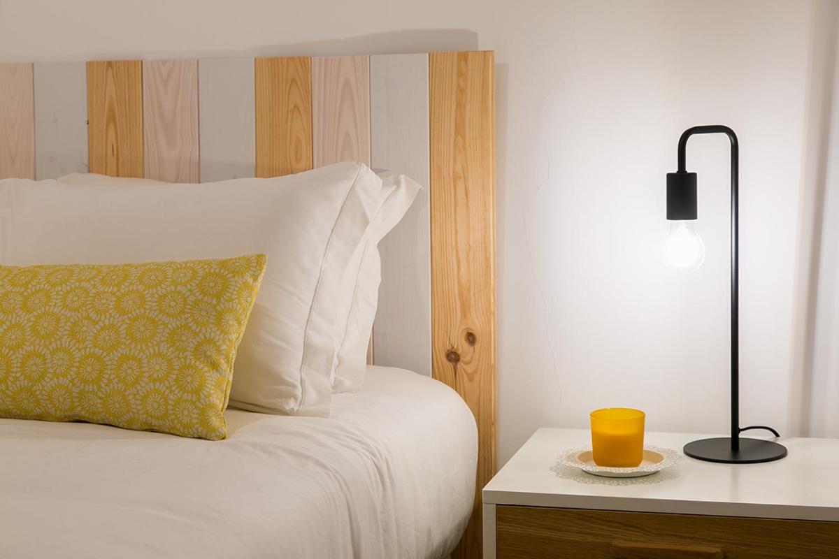 Lovelystay - Cozy 3bdr In Estrela