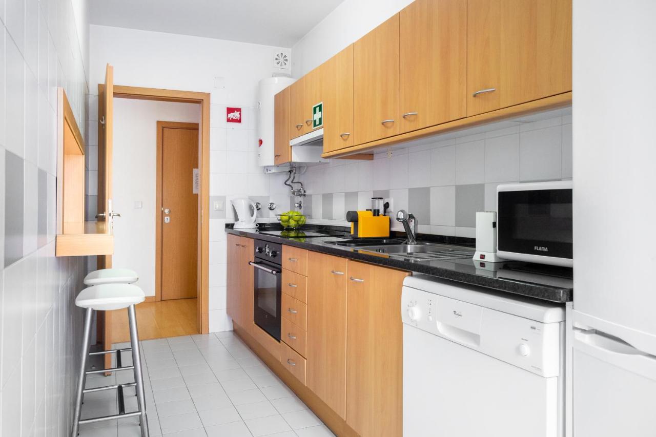 Lisboa, Cidade, Elegant With Air Cond, Free Wifi And Near Metro, By Ig Apartamento