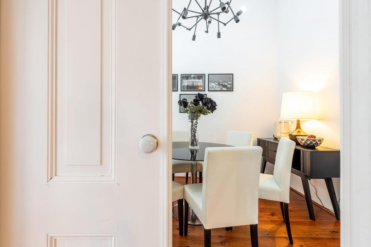 Guestready - Mod-luxe 2br Apt Near Cais Colunas Apartamento