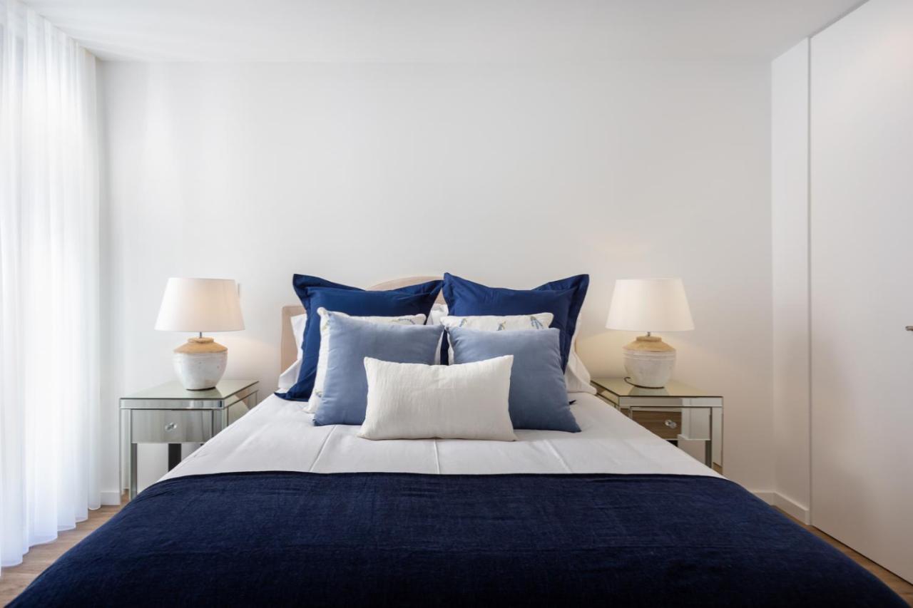 Stupendo-three Rooms-suite With Terrace -center -air Conditioning-free Park Apartamento Lisboa