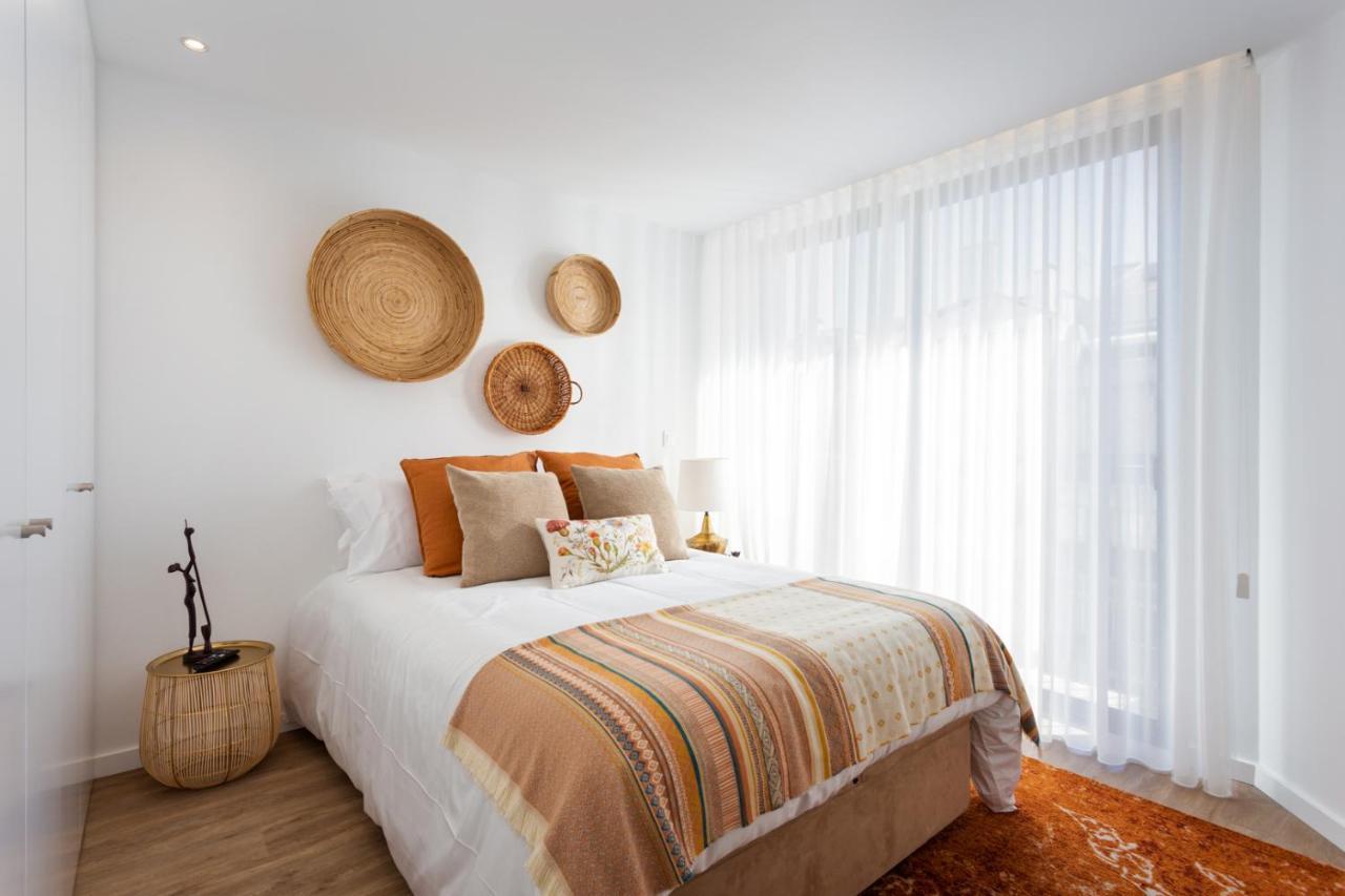 Stupendo-three Rooms-suite With Terrace -center -air Conditioning-free Park Lisboa
