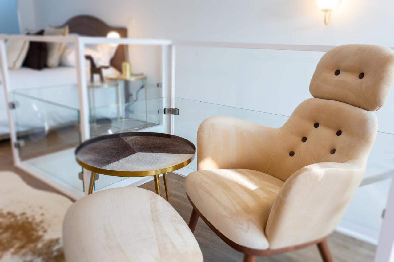Stupendo-three Rooms-suite With Terrace -center -air Conditioning-free Park Lisboa