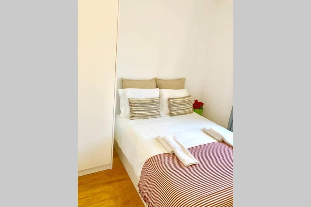 32 3 - Life Private Apartment, Bairro Alto Apartment Lisbon