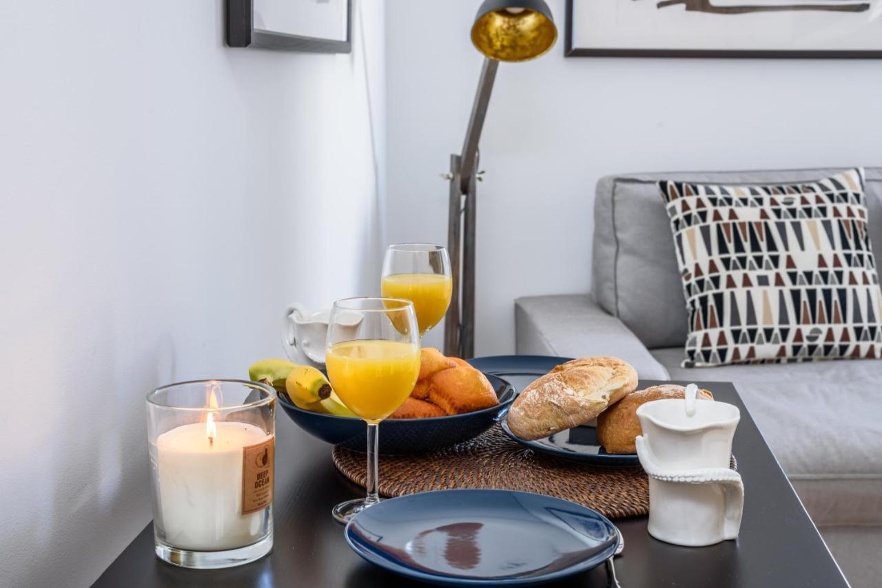 Joivy Cosy 1-bed Flat With Seaview In Alfama