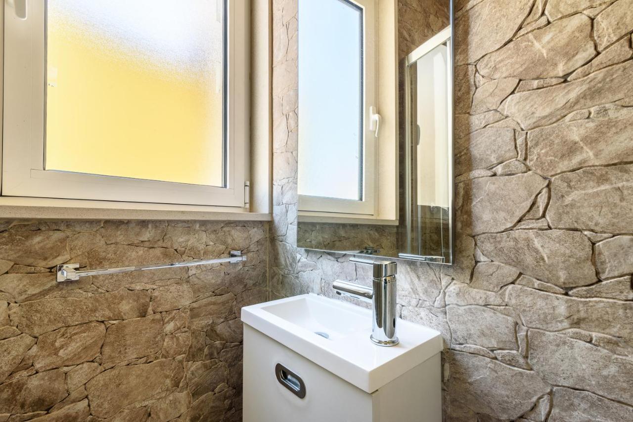 Apartamento Joivy Cosy 1-bed Flat With Seaview In Alfama