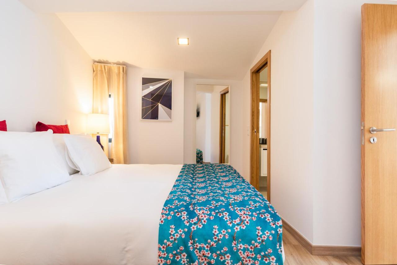 Apartment Perfect 1 Bed In Chiado With Terrace And Aircon *