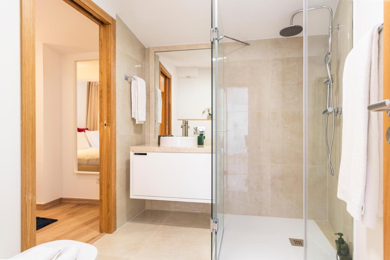 Perfect 1 Bed In Chiado With Terrace And Aircon Apartment