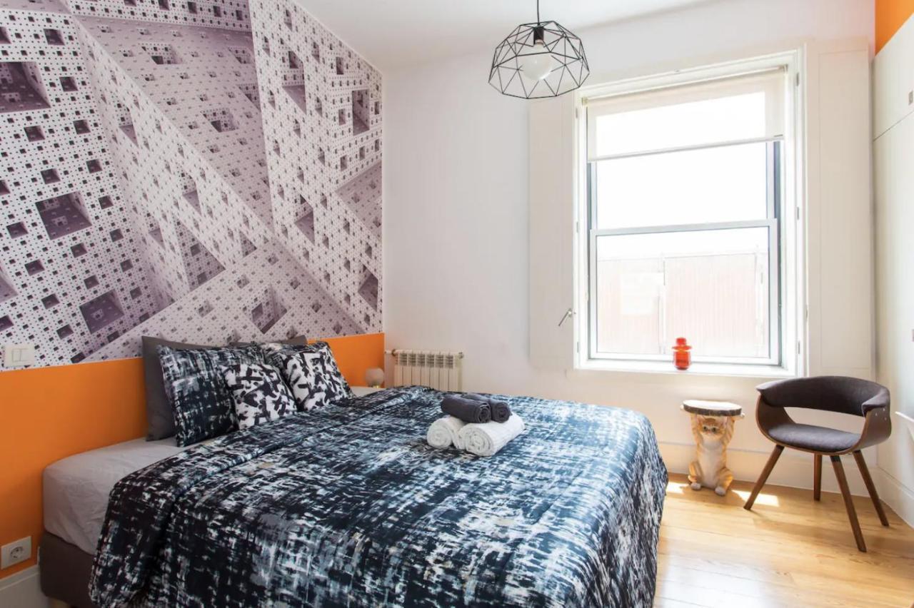 Beautiful 3-story House In Chiado With A 40m² Private Terrace