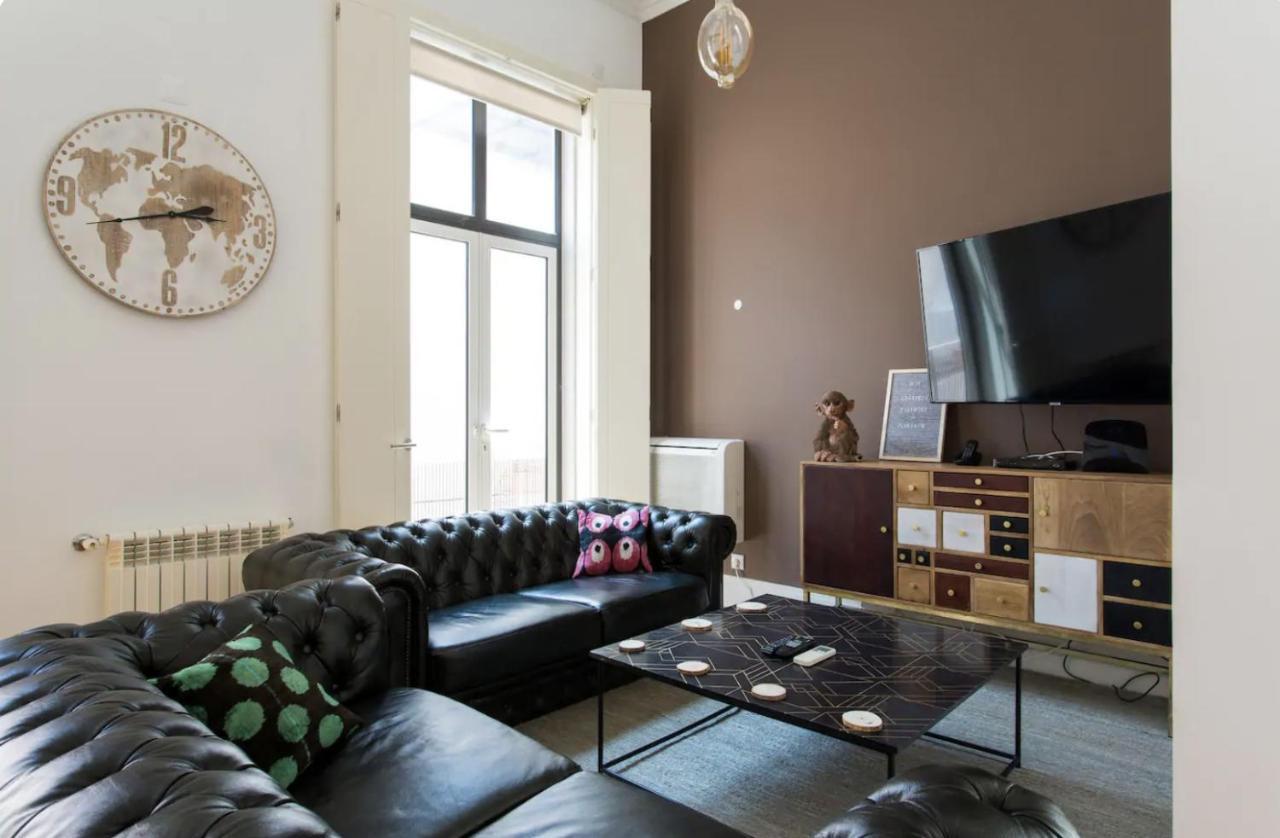 Beautiful 3-story House In Chiado With A 40m² Private Terrace Apartamento
