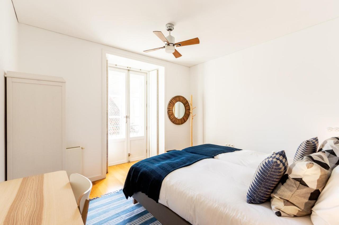 Joivy Chiado Self Check-in 2-br Flat With Parking Lisboa