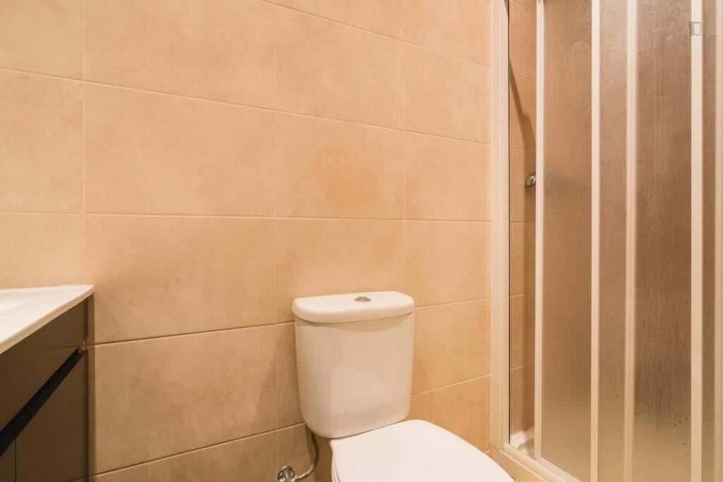 Sunny Terrace Apt, Close To Downtown! 2 Bedroom Flat Lisboa