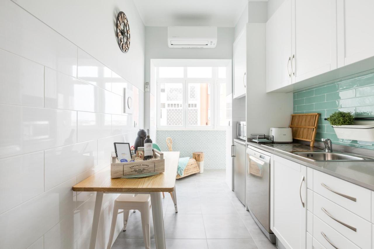 Apartment Stroll To Coffee Shops Near A Renovated Hillside In Graca