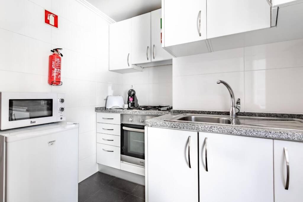 Inloveapartments - Alfama Balcony Apartamento Lisboa