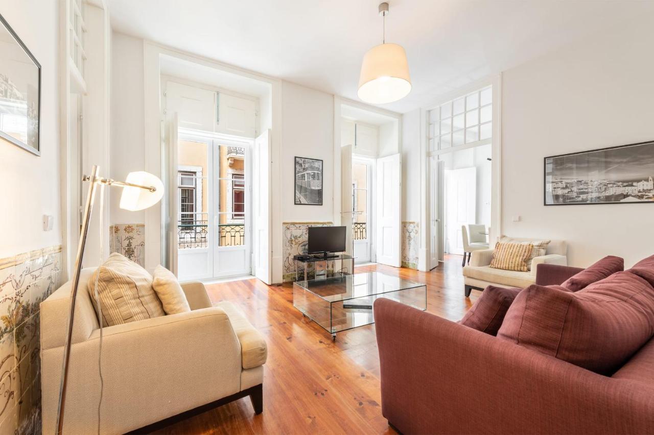 Guestready - Mod-luxe 2br Apt Near Cais Colunas Apartamento