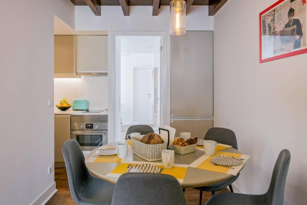 2 Bedroom With Ac Next To Avenida Da Liberdade Apartamento