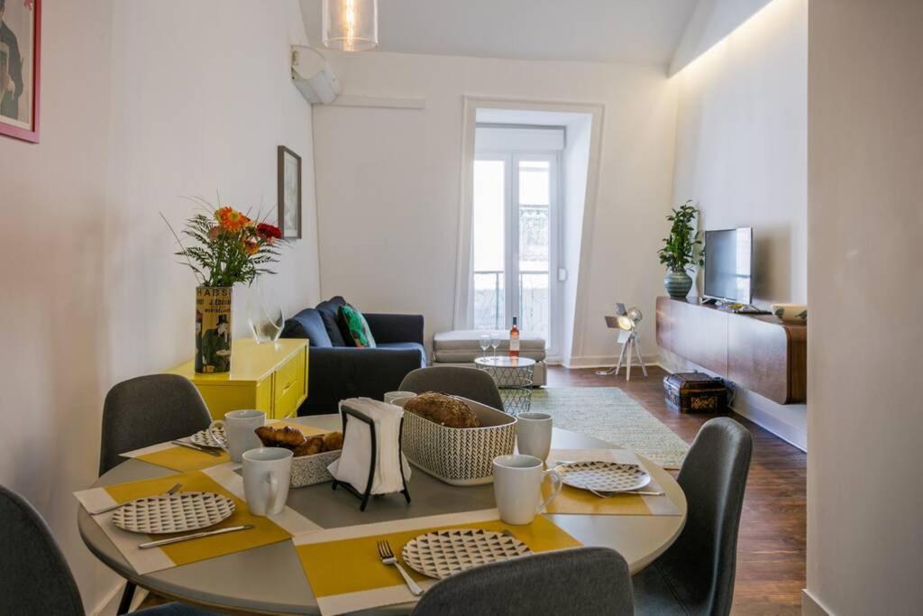 2 Bedroom With Ac Next To Avenida Da Liberdade Apartamento *