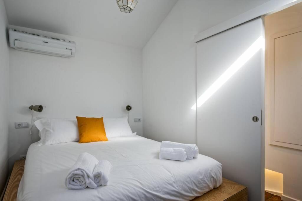 Apartamento 2 Bedroom With Ac Next To Avenida Da Liberdade *