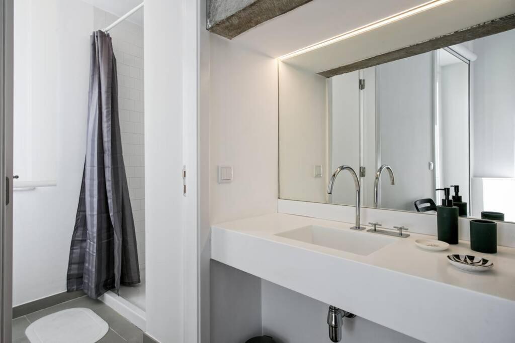 2 Bedroom With Ac Next To Avenida Da Liberdade Lisboa