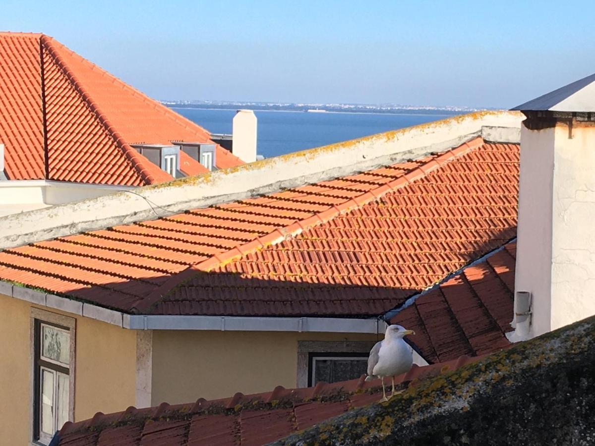 Apartamento Altido Stunning 4br Apt With Terrace And Seaview In Alfama Lisboa