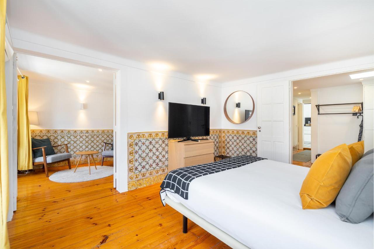Whome Charming And Historical In Santa Justa
