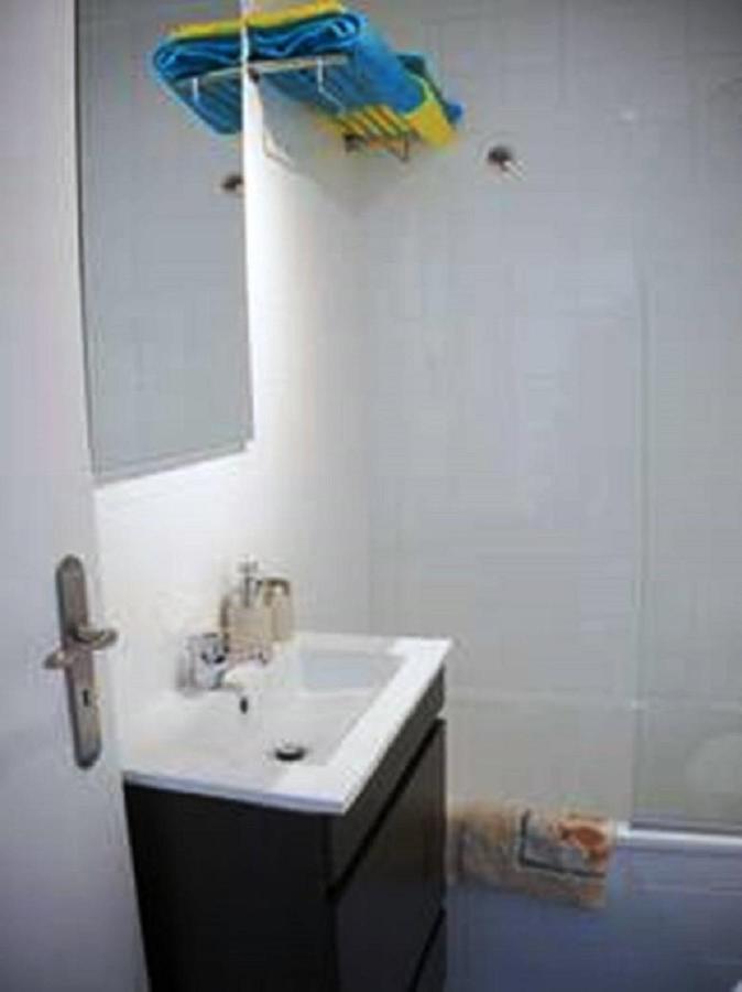 Charm & Tradition Downtown Apartment *