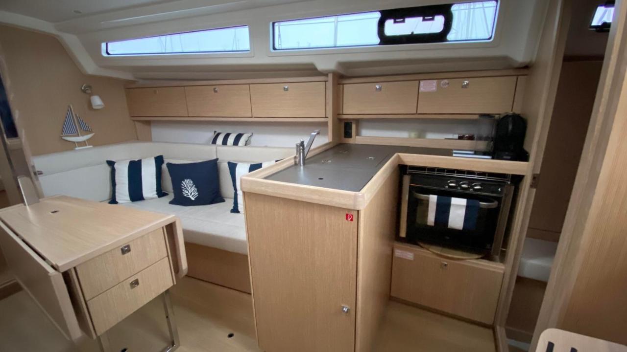 Hotel en barco Luxury Sailing Boat