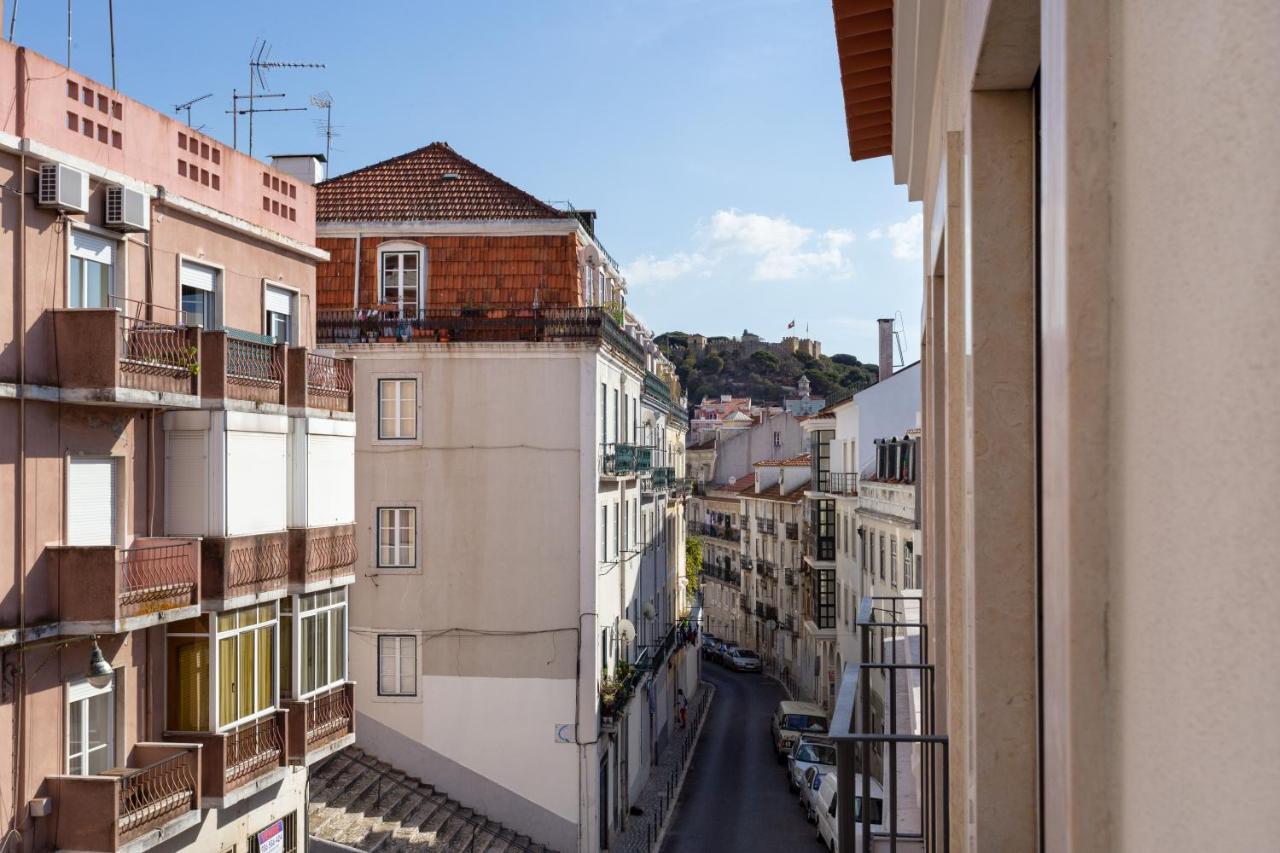 Joivy 2-br Flat With Garage Near Castelo De S Jorge *