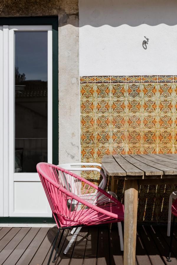Alfama Terrace River And Historic View Spacious And Charming Ground Floor 18th Century Building Lisboa