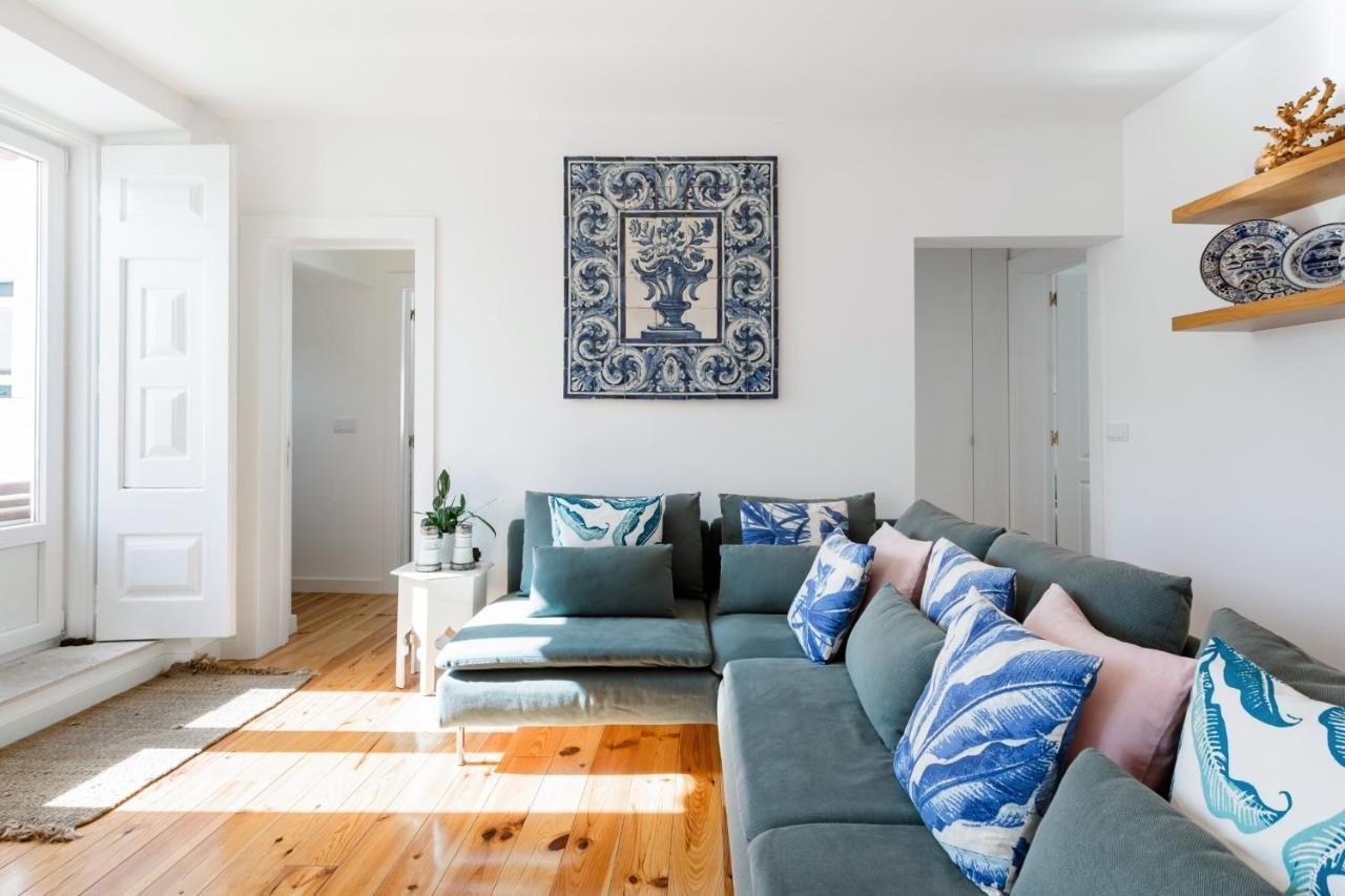 Alfama Terrace River And Historic View Spacious And Charming Ground Floor 18th Century Building Lisboa