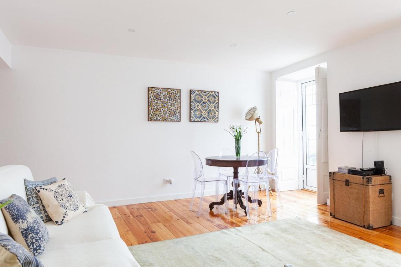 Apartamento Alfama Delight Panoramic River And Historic Views 3 Bedrooms And 2 Bathrooms Ac 18th Century Building Lisboa