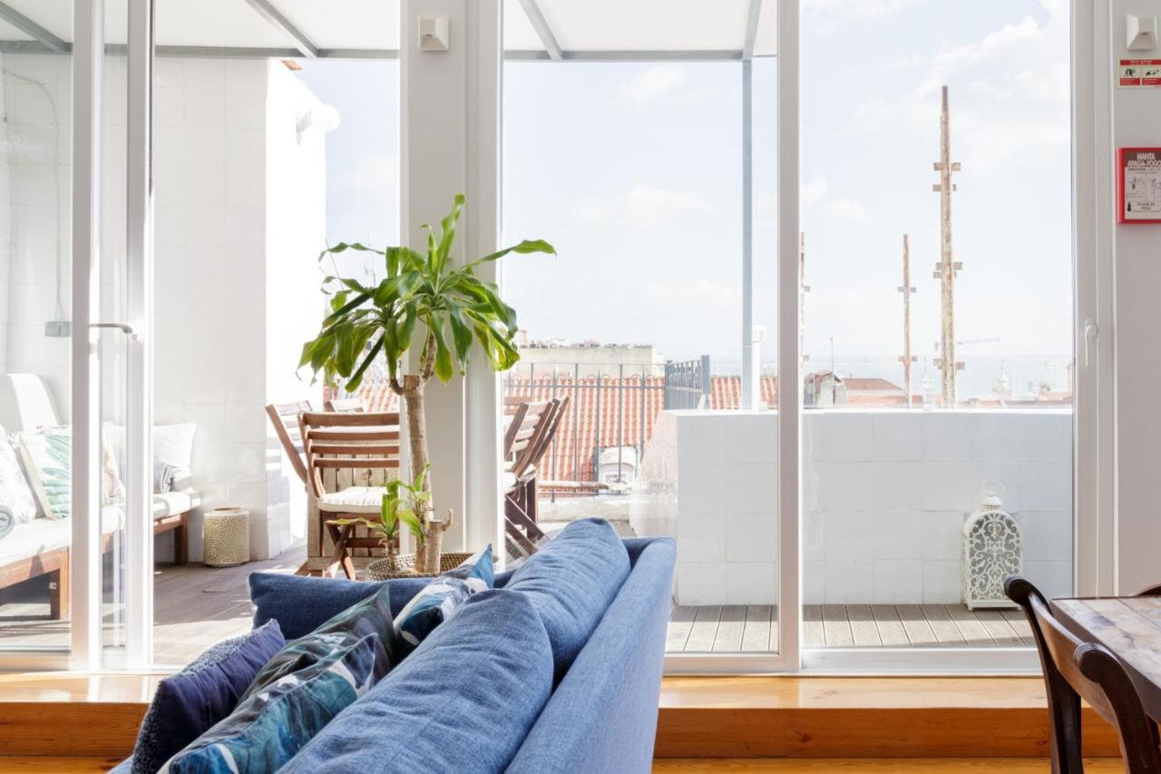 Apartamento Amazing Rooftop Terrace With River And Historic View 4 Bedrooms 4 Bathrooms Ac 19th Century Building Chiado Lisboa