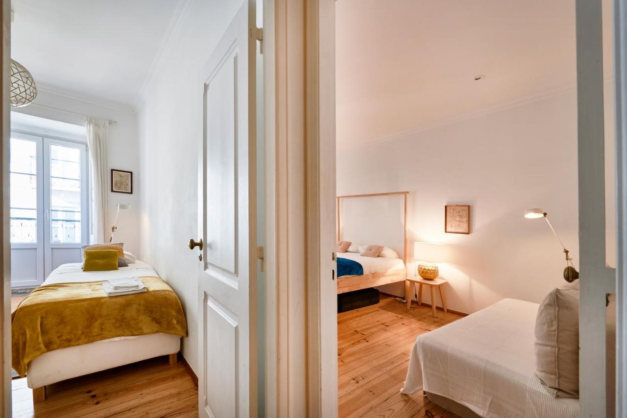 Apartamento Spacious Bairro Alto With Courtyard, By Timecooler