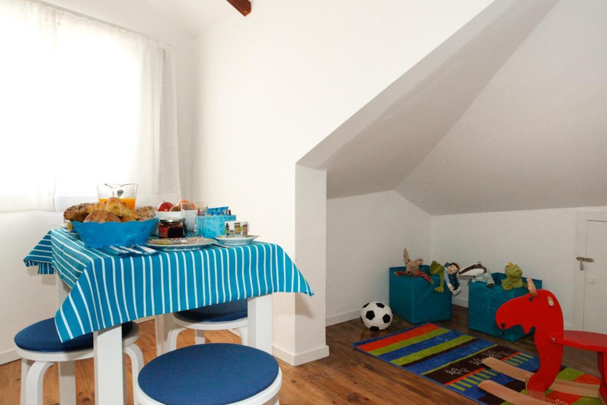 Best Terrace River View Apt In Alfama Apartamento Lisboa