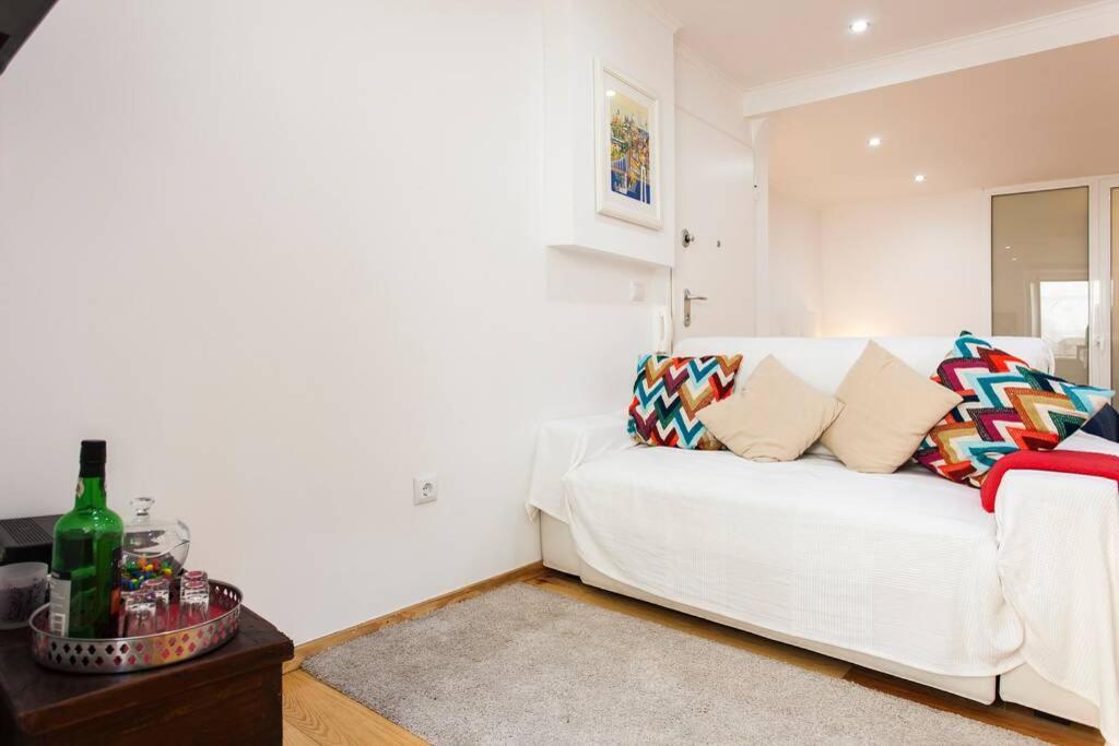 Charming In Mouraria Apartamento
