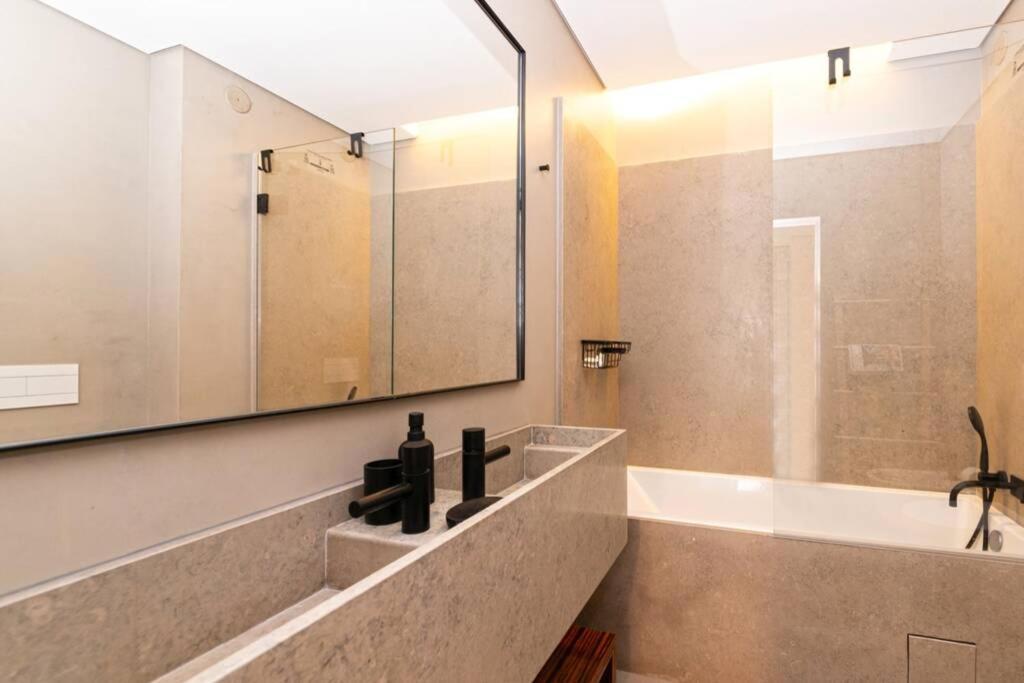 Stylish By Av. Da Liberdade * Lisboa