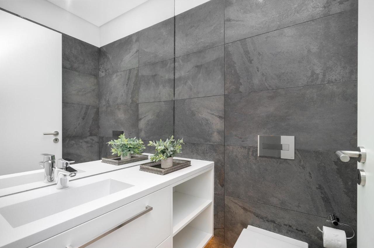 Whome | The Boulevard Prime Location & Timeless Luxury Apartamento