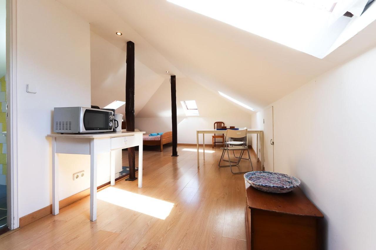 Sunny Attic Loft By Homing Lisboa