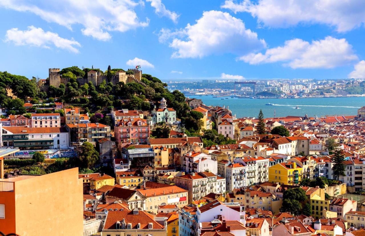 Life Is Good In Baixa Lisboa